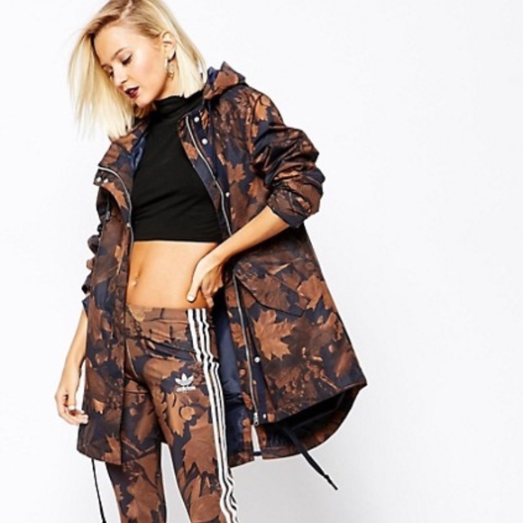 adidas Jackets & Blazers - Adidas Originals Leaf Camo Print Parka sz small